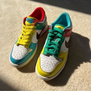 Nike Mens Dunk Low DH0952 100 Free 99